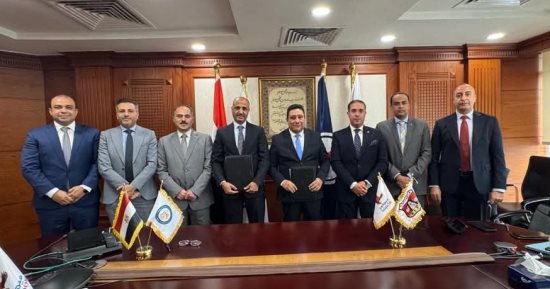 "بترول الصحراء الغربية" و"ميدور" يوقعان اتفاقية لتداول الزيت الخام
