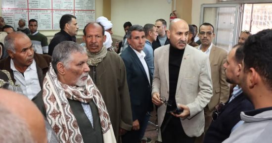 محافظ بنى سويف يوجه بتسهيل إجراءات التصالح على المخالفات
