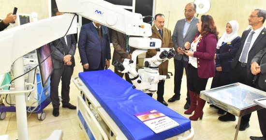محافظ أسيوط يفتتح أعمال تطوير مستشفى الرمد ويطلق حملة توعية لمرضى المياه الزرقاء