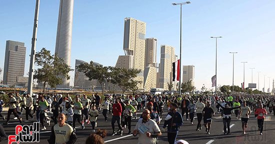 محافظ القاهرة ووزير الرياضة يشاركان في ماراثون جري بمشاركة 10 آلاف متسابق