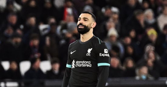 ماذا يفعل ليفربول بدون محمد صلاح قبل مواجهة ايندهوفن؟