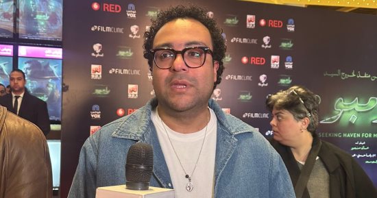 مخرج "البحث عن رامبو" يهدى الفيلم إلى روح والده الراحل منذ أيام