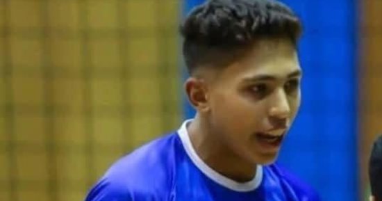 وزير الشباب والرياضة ينعي لاعب الطائرة بنادى سموحة