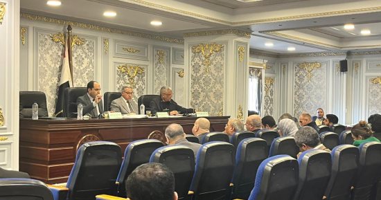 رئيس محلية النواب ينتقد عدم تحصيل حق الخزانة العامة للدولة من تجار سوق العبور