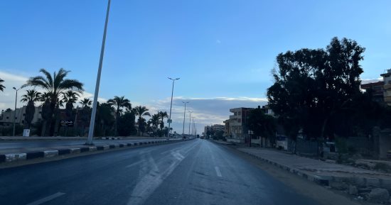 سقوط أمطار على شمال سيناء وسط أجواء باردة