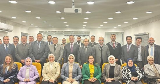 وزير التموين يستعرض أمام تنسيقية شباب الأحزاب جهود تحقيق الأمن الغذائى