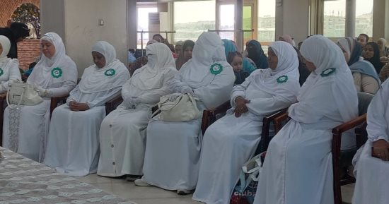 تكريم 11 سيدة من حافظات القرآن الكريم كاملا ضمن حلقات الشيخ شعيب بأسوان  