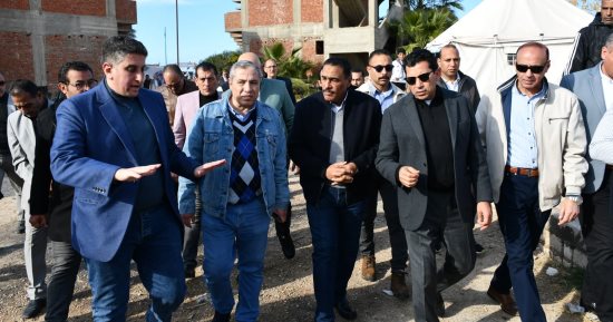 وزير الرياضة ومحافظ مطروح يتفقدان مركز تدريب الكشافة البحرية