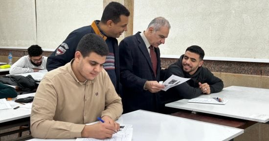 انتظام أعمال امتحانات طلاب كلية الهندسة جامعة أسوان