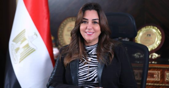 السيرة الذاتية للدكتورة منال عوض وزيرة التنمية المحلية والبيئة..اختيرت ضمن أفضل 50 سيدة تأثيرا 2018 وأبرز الشخصيات النسائية الملهمة بالوطن العربى..حصدت جائزة اليونسكو لمدن التعلم 2017 والتميز الحكومى العربى2024