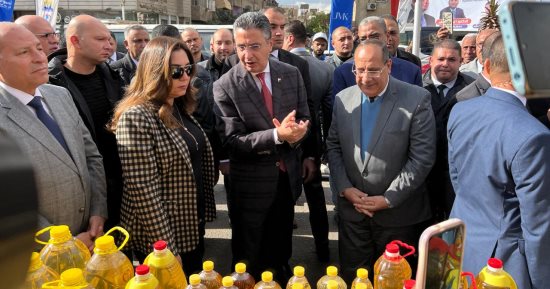 القابضة للصناعات الغذائية تطرح اللحوم والسلع بأسواق اليوم الواحد بتخفيضات 30%