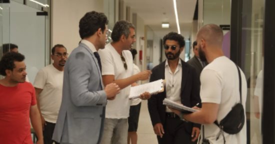 صور لـ خالد النبوى وأبطال مسلسل "سراب" من الكواليس
