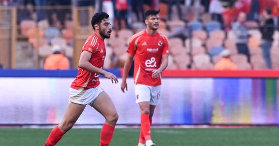 الشوط الأول.. الأهلي يتقدم على سموحة بهدف أفشة