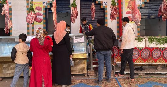 طرح كيلو اللحوم البلدى بـ280 جنيهًا فى معرض الجيزة للسلع بالمنيب