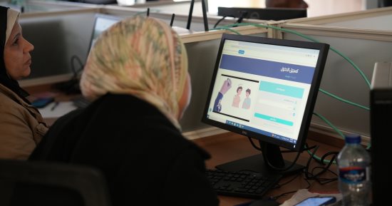 وزارة العمل: تدريب مسئولى تشغيل 5 محافظات على إدخال بيانات فرص العمل على منصة "تأهيل"