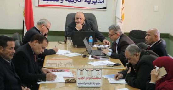 غرفة عمليات تعليم الوادى الجديد: لا شكاوى أو معوقات فى أول أيام امتحانات النقل
