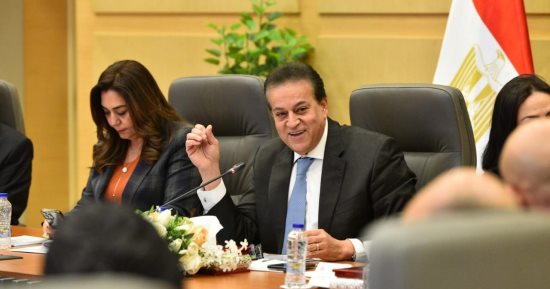 وزارة الصحة تعلن تفاصيل مدونة تسويق بدائل لبن الأم والمنشآت الصحية صديقة الطفل.. حظر أي إعلان أو الترويج للمنتجات.. المدونة تهدف إلى المساهمة في ضمان توفير تغذية كافية للرضع وصغار الأطفال ودعم الرضاعة الطبيعية