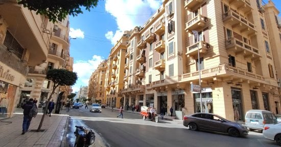مشروعات التطوير تعيد الحياة لمناطق القاهرة التاريخية والخديوية.. حديقة الأزبكية تستقبل الجمهور قريبا.. محافظ القاهرة: نقل الأنشطة والورش الغير مناسبة خارج 5 مناطق بالقاهرة القديمة.. صور