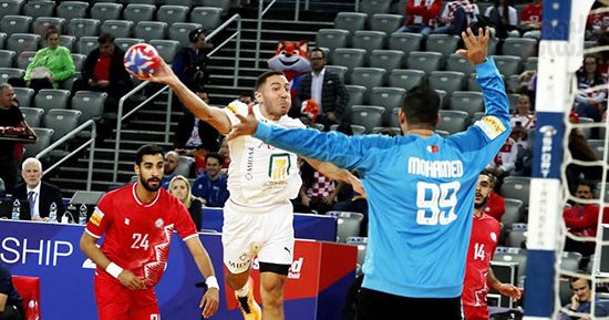 الفراعنة يعبرون  البحرين إلى الدور الرئيسي لبطولة العالم لكرة اليد
