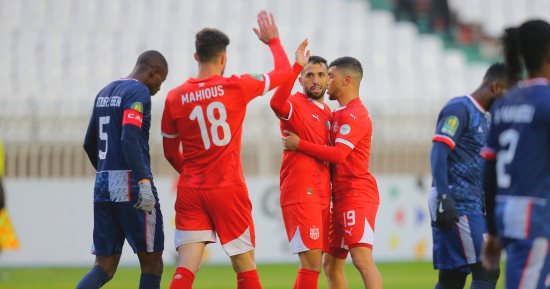 أنباء عن تأجيل نهائى كأس الجزائر بعد أحداث ملعب 5 يوليو