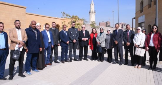 "دينية النواب" تنظم زيارة ميدانية لمسجد عمرو بن العاص ومجمع الأديان بمصر القديمة