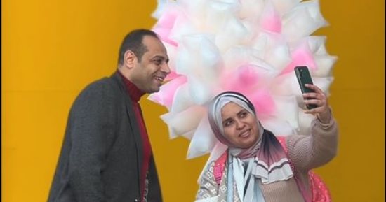 بياعة السكر فى برنامج "من جديد".. آية عصام اشتغلت فى بيع غزل البنات لحد ما بقت مهندسة.. أجدع اسكندرانية استحملت التعب والتنمر لتحقيق حلمها.. وأقرب الناس ليها قالولها مش هتلاقى حد يجوزك بشكلك ده .. فيديو