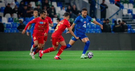 الفتح ضد ضمك.. جوميز يحقق فوزه الأول في الدوري السعودي "فيديو"