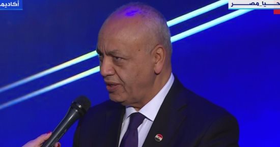 مصطفى بكري: الرئيس السيسى عبر عن موقف المصريين حول رفض تهجير الفلسطينيين