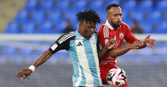 الوكرة يسحق العربي 4 - 3 بمشاركة حمدي فتحي في الدوري القطري