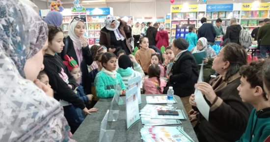 الثقافة تكرم مسيرة الشاعر طاهر البرنبالي بمعرض الكتاب