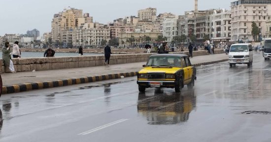 طقس الغد بالإسكندرية.. أمطار وصقيع وتحذيرات للمواطنين من التقلبات الجوية