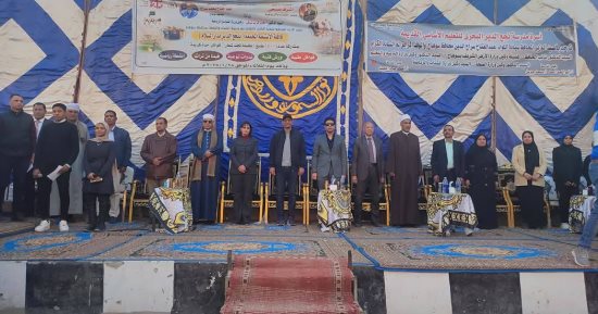 قطار القوافل الترويحية يصل قرية نجع الدير بسوهـاج ضمن "حياة كريمة".. صور