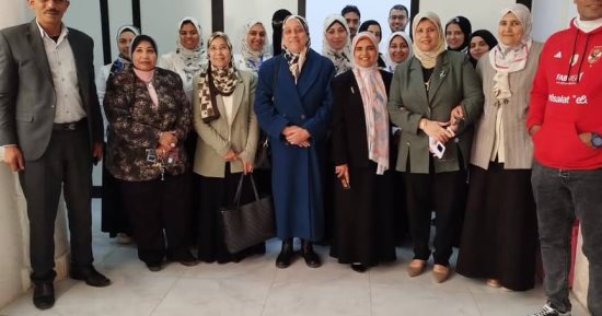 كلية التمريض بجامعة القناة تستقبل فريق القياس بوزارة التعليم العالى