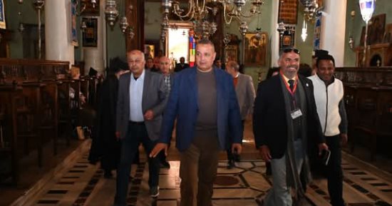محافظ جنوب سيناء يزور دير سانت كاترين ويرحب بالزائرين 