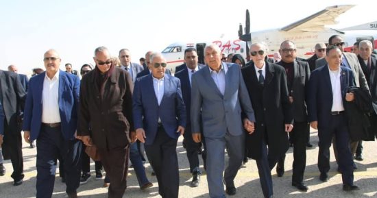محافظ الوادى الجديد يستقبل لجنتى الدفاع والأمن القومى بمجلسى النواب والشيوخ