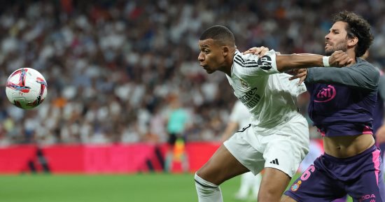 ريال مدريد يخشى مفاجآت إسبانيول فى الدوري الإسبانى الليلة
