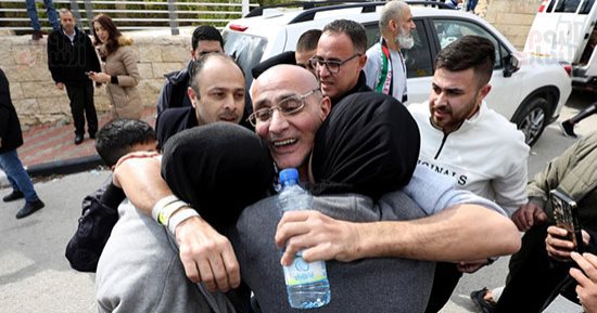 إسرائيل تصيغ كشوف بأسماء الأسرى الفلسطينيين استعدادا للإفراج عنهم