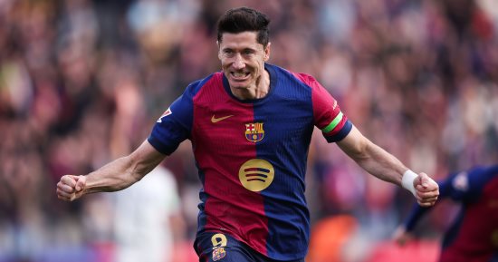برشلونة يرحب برحيل ليفاندوفسكي.. وأندية سعودية تترقب