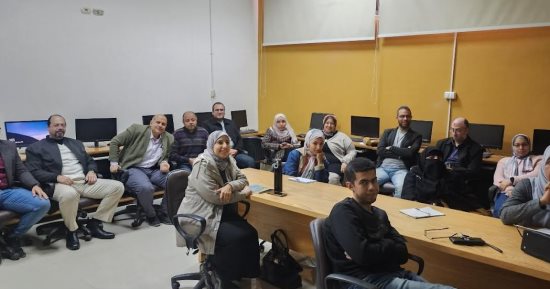 جامعة القناة تدرب أعضاء هيئة التدريس على أدوات ونماذج الذكاء الاصطناعى
