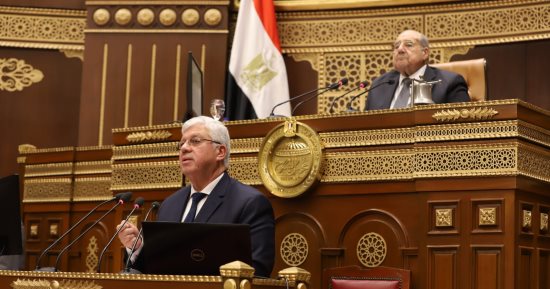 وزير التعليم العالى: البحث العلمى فى مصر محل ثقة عالميا.. وتقدمنا للترتيب 25 