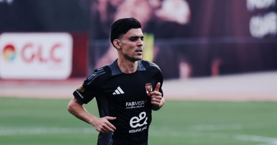 كيف يفكر كولر فى مشاركة أشرف بن شرقي مع الأهلي أمام الزمالك؟
