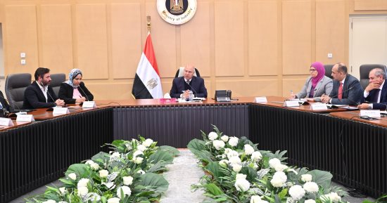 نائب رئيس الوزراء يبحث فرص الاستثمار مع 9 شركات تركية فى عدة مجالات