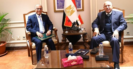 نائب رئيس الوزراء يبحث مع سفير المغرب تنفيذ الشركات المصرية المنشأت الخاصة بكأس العالم 2030
