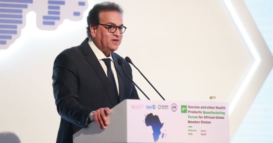 وزير الصحة: مصر أولت اهتماما كبيرا بتوطين صناعة المستحضرات الطبية
