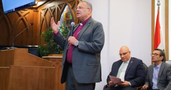 رئيس الطائفة الإنجيلية يشارك في حفل تنصيب القس بيتر نادي راعيًا للكنيسة الإنجيلية بالقللي