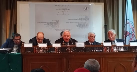 كتاب وأكاديميون يوثقون تاريخ صلاح عيسى في ندوة جمعية الدراسات التاريخية