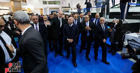 وزير النقل يعلن تخصيص أراض لإنشاء مصانع لإنتاج اليخوت والقوارب.. صور 
