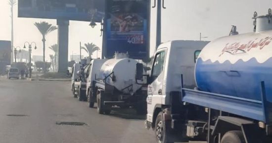 رفع الطوارئ وتمركزات سيارات الصرف بشوارع الإسكندرية صباحا للتعامل مع الأمطار