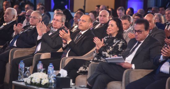 وزير العمل: 500 مليون جنيه سنويًا لتمويل التأمين الطبى للعمالة غير المنتظمة
