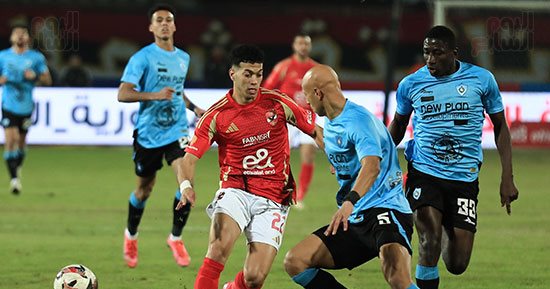  الأهلي يتعادل مع غزل المحلة من بطولة الشناوى فى الشوط الأول.. صور 